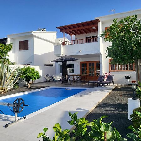 Villa Anna With Heated Pool Puerto del Carmen  Exteriör bild